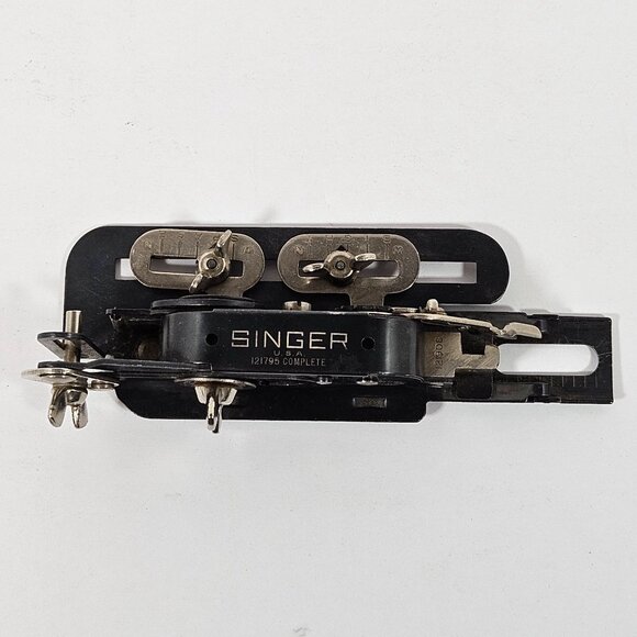 Singer USA Vintage Buttonhole Attachment 121795 Sewing Machine Accessory & Box - Picture 8 of 14